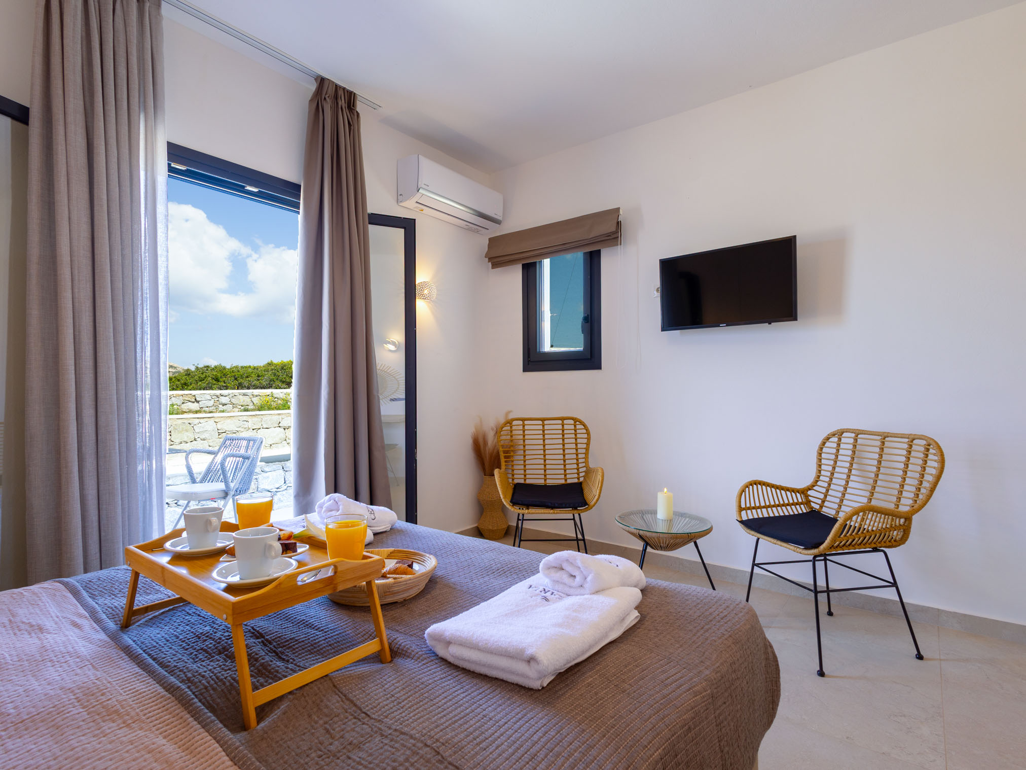 ELEGANT DOUBLE ROOM WITH SEA VIEW-57
