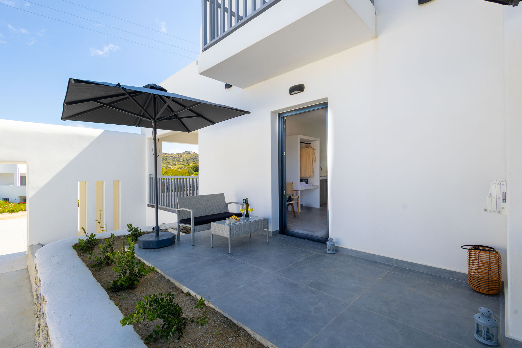 PREMIUM DOUBLE ROOM WITH SEA VIEW-23