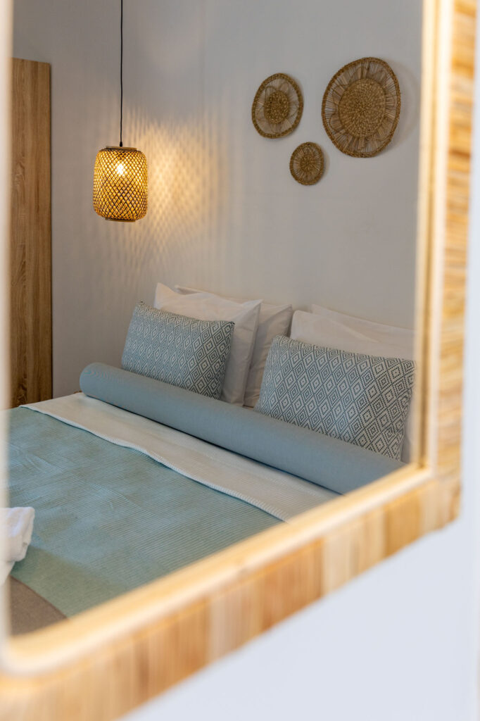 ELEGANT DOUBLE ROOM WITH SEA VIEW-18