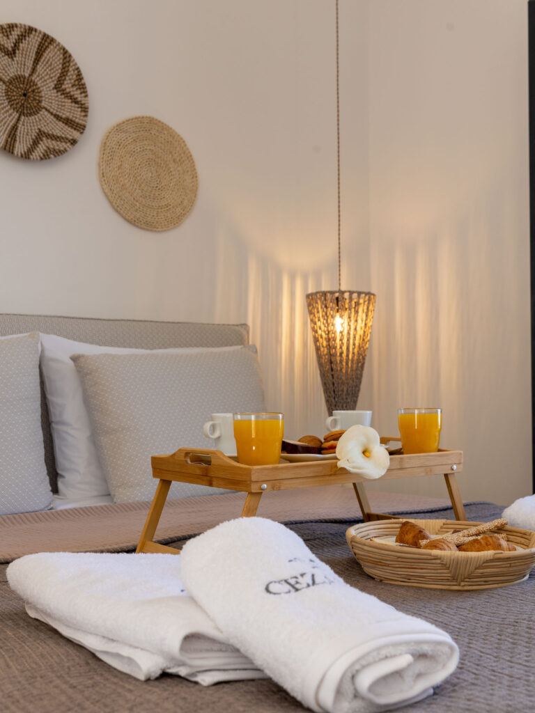 ELEGANT DOUBLE ROOM WITH SEA VIEW-55