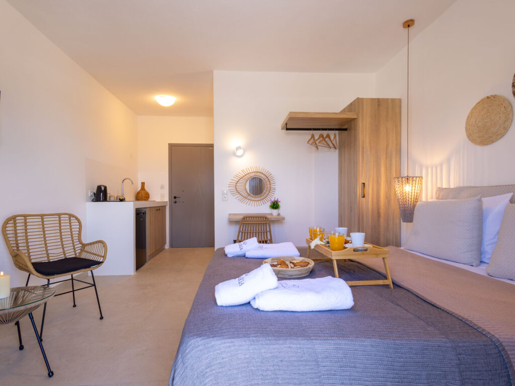 ELEGANT DOUBLE ROOM WITH SEA VIEW-61