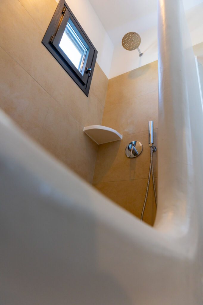 PREMIUM DOUBLE ROOM WITH SEA VIEW-37