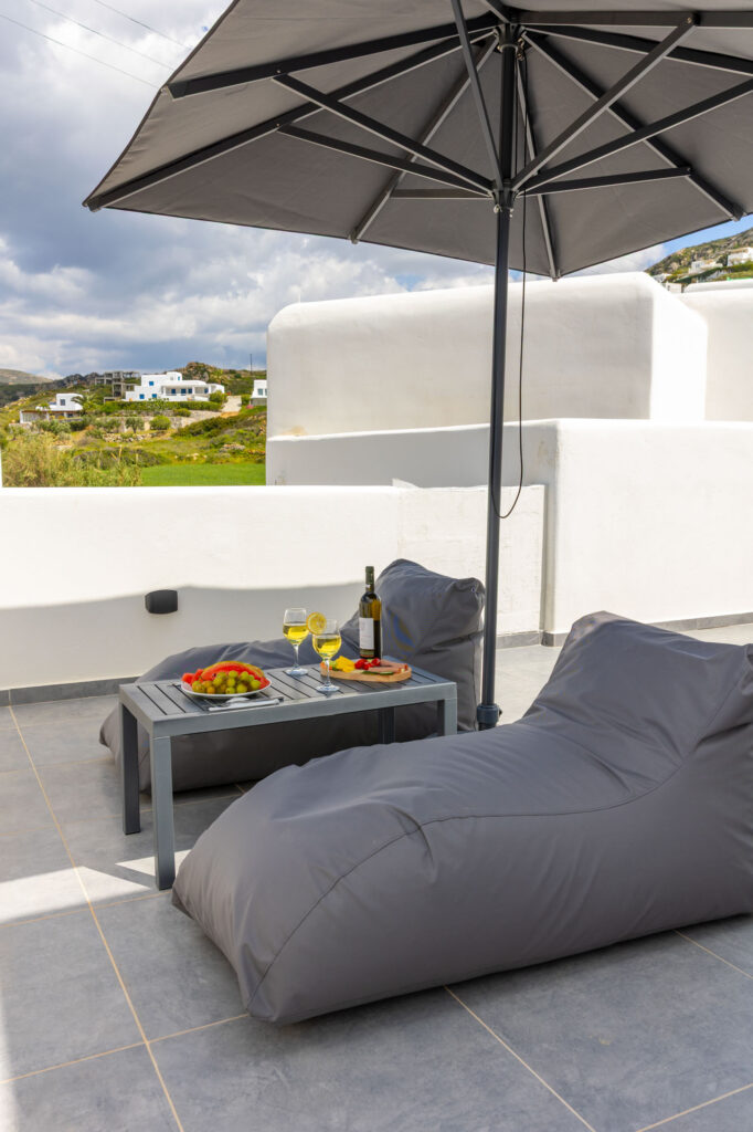 DELUXE DOUBLE ROOM WITH SEA VIEW-108
