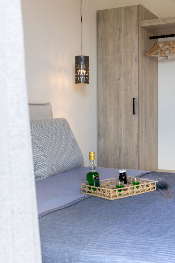 DELUXE DOUBLE ROOM WITH SEA VIEW-117