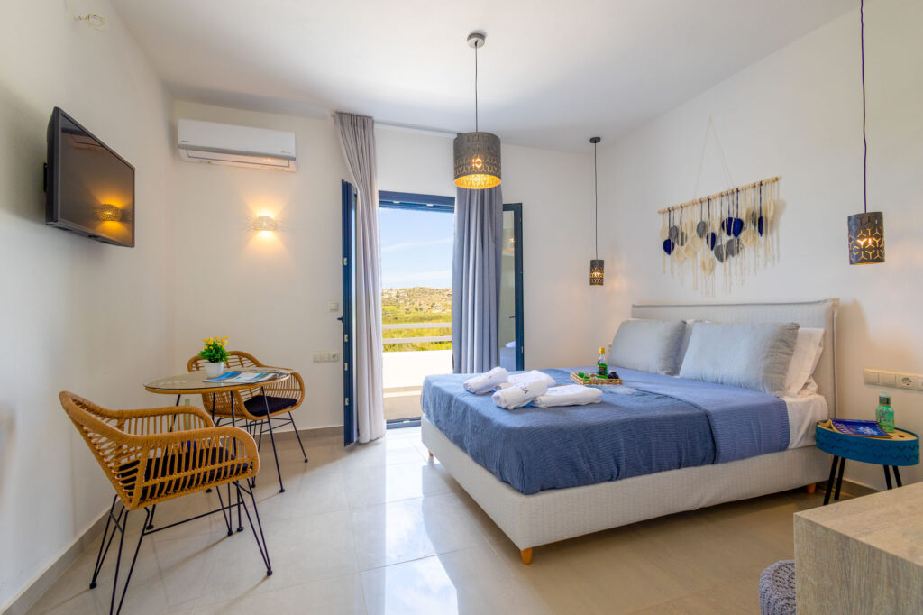 DELUXE DOUBLE ROOM WITH SEA VIEW-125