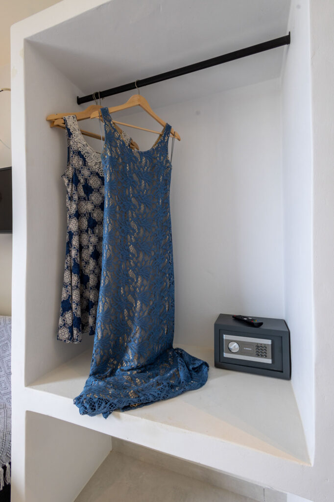 DELUXE DOUBLE ROOM WITH SEA VIEW AND ONE SOFA-22