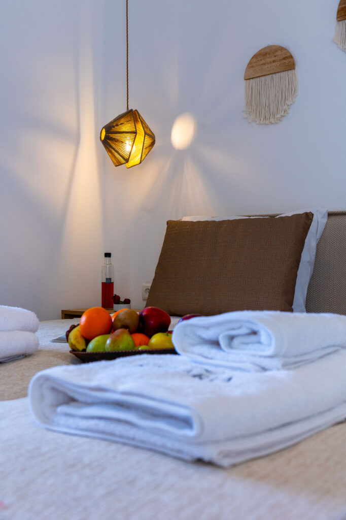 ELEGANT TWIN ROOM WITH SEA VIEW-14